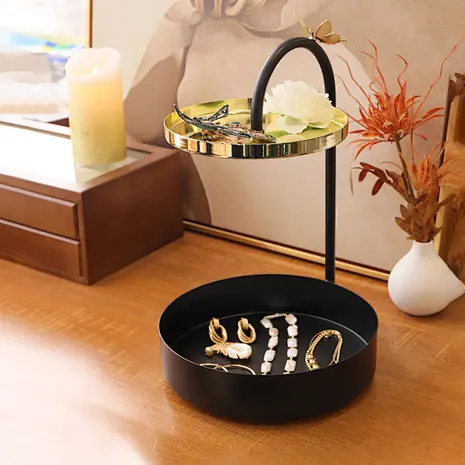 rotating jewelry display